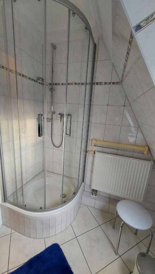 Ferienwohnung Hafenblick Wiek auf Rügen المظهر الخارجي الصورة