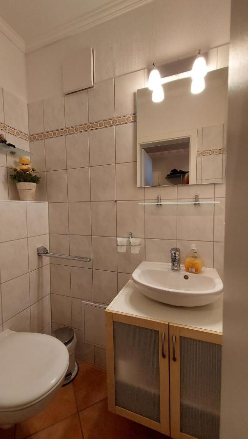 Ferienwohnung Hafenblick Wiek auf Rügen المظهر الخارجي الصورة