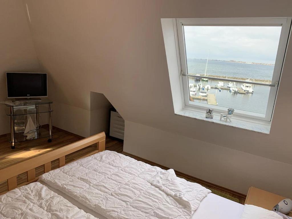 Ferienwohnung Hafenblick Wiek auf Rügen المظهر الخارجي الصورة