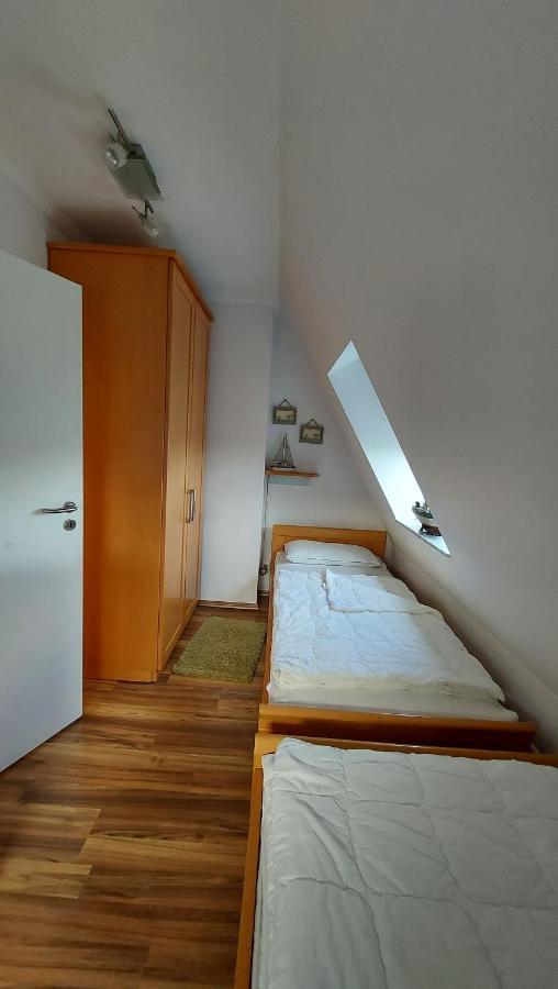 Ferienwohnung Hafenblick Wiek auf Rügen المظهر الخارجي الصورة
