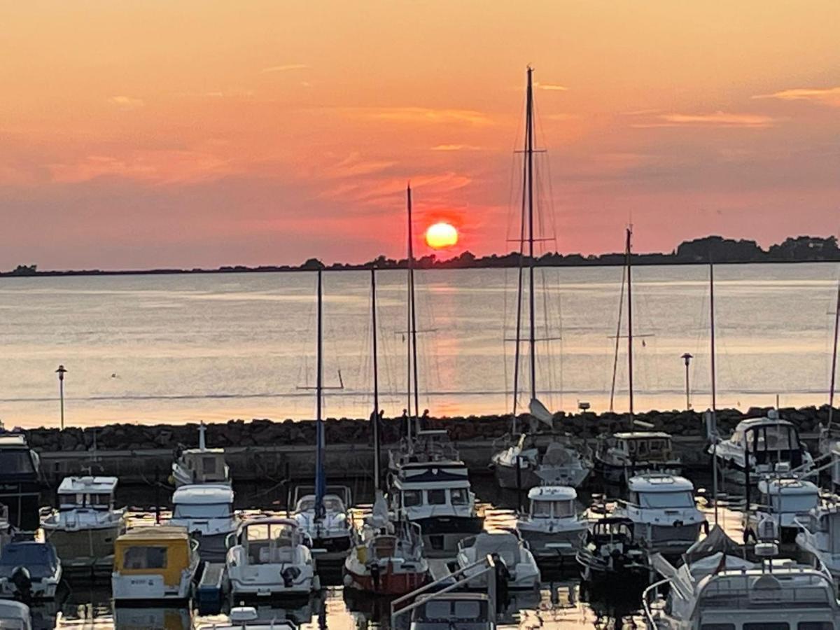 Ferienwohnung Hafenblick Wiek auf Rügen المظهر الخارجي الصورة