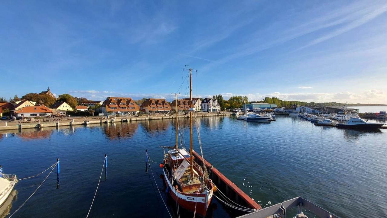 Ferienwohnung Hafenblick Wiek auf Rügen المظهر الخارجي الصورة